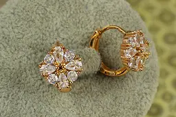 Сережки Xuping Jewelry Подія 1,5 см золотисті - мініатюра 2
