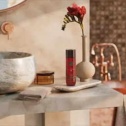 Олія для душу Rituals The Ritual of Ayurveda Ultra Nourishing Shower Oil 200 мл Індійська троянда - мініатюра 3