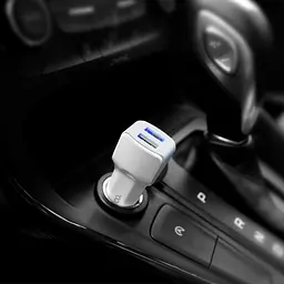 USB зарядка від прикурювача в авто Hoco Z 23 на 2 USB Білий - мініатюра 7
