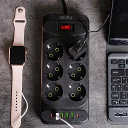 Мережевий фільтр-подовжувач POWER 6 розеток 6 USB 3 метри
- мініатюра 7