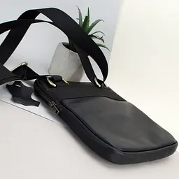 Сумка чоловіча шкіряна Handycover 0506 чорна плоска через плече - мініатюра 2
