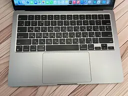 Ноутбук Apple MacBook Air 13.6" 2022 M2/24/512 (WY04J3CTXY) Б/в - мініатюра 2