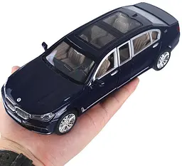 Колекційна металева модель автомобіля АвтоЕксперт BMW 760Li з інерцією, світлом та звуком 1:24 - мініатюра 3