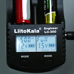 Зарядний пристрій Liitokala Lii-300 на 2 слоти (для Ni-MH, Ni-CD, Li-Ion) + блок живлення - мініатюра 6