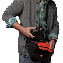 Сумка для фотоапарата Case Logic SLR Camera Holster Black DCB-306 (3201025) [88594] - мініатюра 8