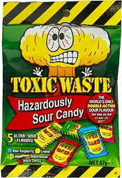 Жувальні цукерки Toxic Waste Hazardously Sour Bag 57г