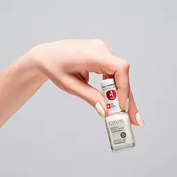 Зміцнювальний засіб для нігтів Eveline Cosmetics Nail Therapy Professional з діамантами 12 мл - мініатюра 2