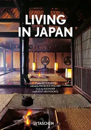 Living in Japan. 40th Edition