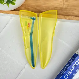 Набір йоржиків дорожній Curaprox Prime pocket set CPS 459 (жовтий футляр)