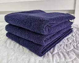 Рушник турецький махровий однотонний Zeron 70х140 Dark Blue щільність 450 г/м2 - мініатюра 2