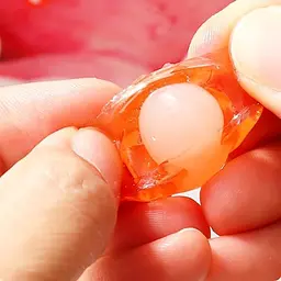 Китайські жувальні цукерки 3D Fruit Shaped Gummies Bobo Peelable Fudge Виноград 75г - мініатюра 9