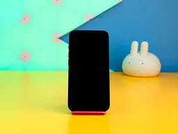 Смартфон Apple iPhone 13 128GB Midnight (MLPF3) Б/В [169112] - мініатюра 4