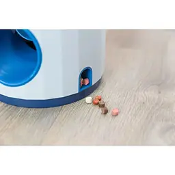 Іграшка-годівниця для собак Trixie Dog Activity Ball & Treat, 17х18 см (32009) - мініатюра 11