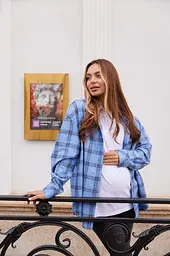 Жіноча сорочка для вагітних стилю oversize в клітинку для майбутніх мам Siena S - М (42 - 44) Lullababe блакитний - мініатюра 2
