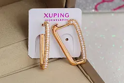 Сережки Xuping Jewelry квадратна доріжка з каменів 2.2 см золотисті - мініатюра 2