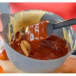 Лопатка кухонна KitchenAid Classic для тіста 30 см чорний (KHH030OHOBE) - мініатюра 4