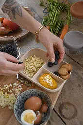 Тарілка Beaba силіконова порційна бежевий (913614) - мініатюра 3