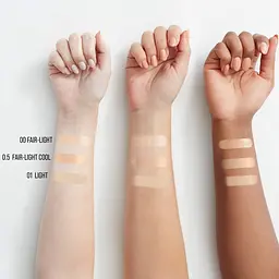 Тональна основа 4 в 1 Maybelline New York Instant Perfector Glow з ефектом сяяння відтінок 01 (Light) 20 мл (B3367300) - мініатюра 7