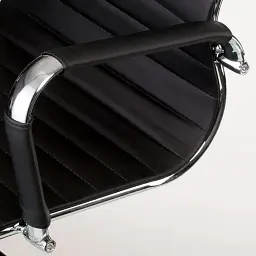 Крісло офісне Special4You Solano 6 artleather black (E7061) - мініатюра 5