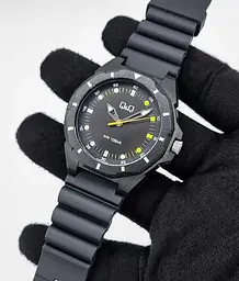 Годинник Q&Q V30A-003VY