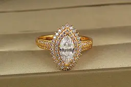 Кільце Xuping Jewelry маркіз в подвійній оправі фіанітів р 19 золотисте