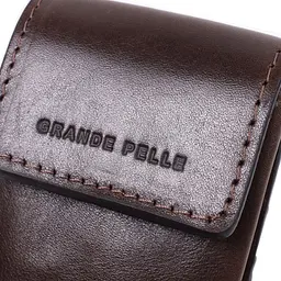 Оригінальна ключниця у вигляді футляра з натуральної шкіри GRANDE PELLE 22570 коричнева - мініатюра 5