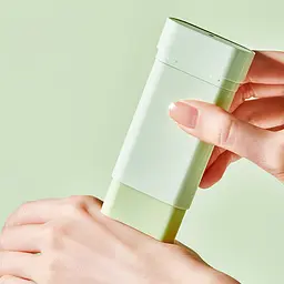 Сонцезахисний стік із охолоджуючим ефектом Tocobo Cica Cooling Sun Stick SPF50+ PA + + + + 18 г - мініатюра 8