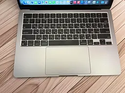 Ноутбук Apple MacBook Air 13.6" 2022 M2/24/512 (L3969K2D0Y) Б/в - мініатюра 2