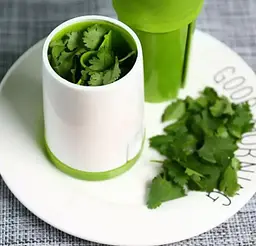 Млинок для зелені Herb Grinder 8296 6×7.3×17 см, ручний подрібнювач з нержавіючими лезами - мініатюра 3