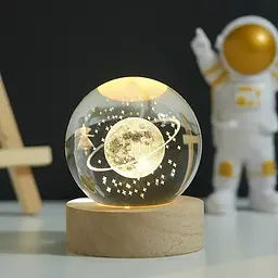 Нічник 3D кришталева куля з дівчиною на орбіті, LED світильник USB, 8×6 см, декоративний дитячий світильник - мініатюра 5