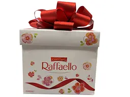 Цукерки Raffaello Geschenkbox Ferrero 300 г (8000500129364)