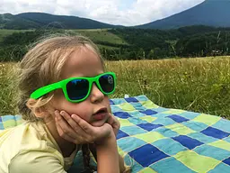 Дитячі сонцезахисні окуляри Koolsun Wave 3+ неоново-зелений (KS-WANG003) - мініатюра 4
