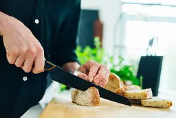 Кухонний ніж Fiskars Santoku Edge кухарський азіатський 17 см (1003097) - мініатюра 7