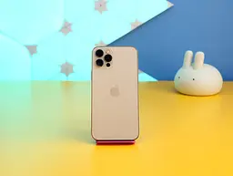 Смартфон Apple iPhone 12 Pro 256GB Gold (MGMR3) Б/В - мініатюра 6