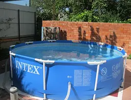 Круглий каркасний басейн із фільтрувальним насосом Intex 305 x 76 см - мініатюра 6