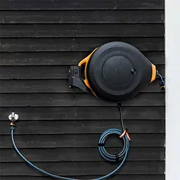 Автоматична котушка зі шлангом Fiskars XL (1067549) - мініатюра 3