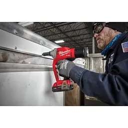 Заклепник акумуляторний безщітковий MILWAUKEE M18 ONEFPRT-202X, діаметр заклепок 4,8-7,0мм (зарядний.пристрій М12-18 FC, 2 аку - мініатюра 5