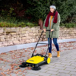 Підмітальна машина Karcher S 4 Twin (1.766-365.0)