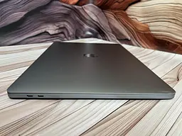 Ноутбук Apple MacBook Pro 16" 2019 i9-9880H/32/1TB (C02FV0EYMD6T) Б/в - мініатюра 5