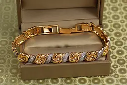 Браслет Xuping Jewelry Мальви з родієм 17 см 8 мм золотистий