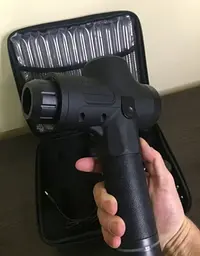Ударний перкусійний масажер тригерних точок Massage Gun 2500 mAh (6 насадок, 30 швидкостей) - мініатюра 4