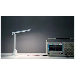 Настільна лампа Xiaomi Yeelight USB Folding Charging Small Table Lamp [YLTD11YL] White [52118] - мініатюра 3