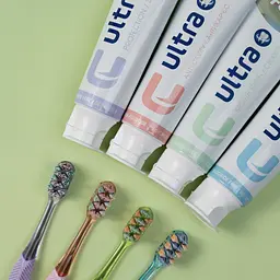 Зубна щітка Fesco Ultra Multibrush салатова - мініатюра 8