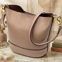 Жіноча сумка з автономною косметичкою з натуральної шкіри Vintage 22364 бежева