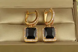 Сережки підвіски Xuping Jewelry авангард з чорним каменем 3 см золотисті - мініатюра 2