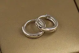 Сережки Xuping Jewelry гладкі кільця з округлими краями 1 см сріблясті