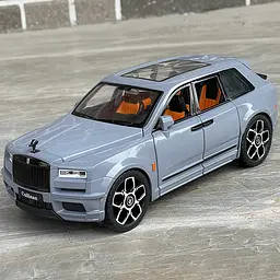 Колекційна металева модель автомобіля АвтоЕксперт Rolls-Royce Cullinan з інерцією, світлом та звуком 1:24 - мініатюра 2