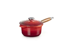 Ківш Le Creuset Wooden Handle Saucepan 18 см Cerise (21139180602460) - мініатюра 6
