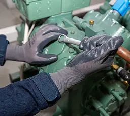 Рукавички D-OIL трикотажні з нітриловим покриттям Сірі (4576) - мініатюра 2