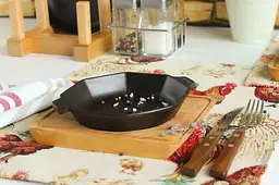 Сковорода Brizoll Horeca чавунна восьмигранна з підставкою 18 см (H8-1825-D) - мініатюра 5